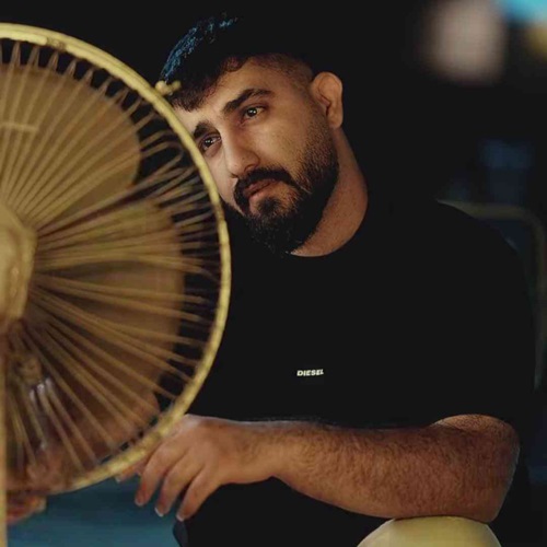 دانلود آهنگ محمد امیری صدای داد و بیدادم امشو رو اعصابمه