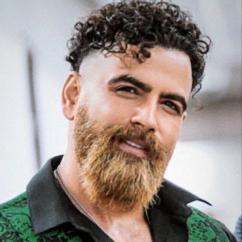 دانلود آهنگ معین زد بحث برا چی وقتی عشق تو چشات مرده