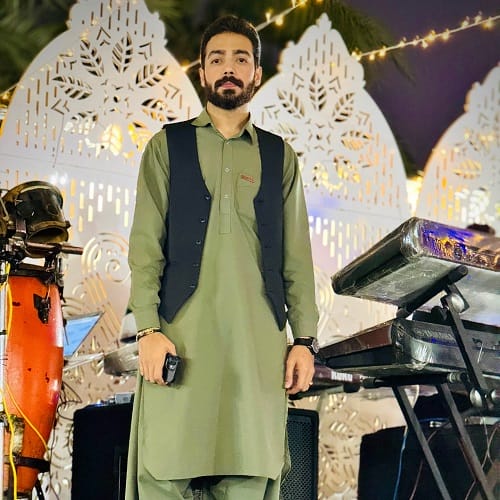 دانلود آهنگ علی جوادزاده خبر خبر از دل من دله دیوانه ی من