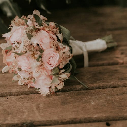 دانلود آهنگ سبحان محمدی دواره اول ﭘﺎﻳﻴﺰ ﻫﺎت دﻟﺘﻨﮕﻰ ﭼﺸﻤﺎت ﻣﻪ ﺷﺪم ﺳﺮﮔﺮدان