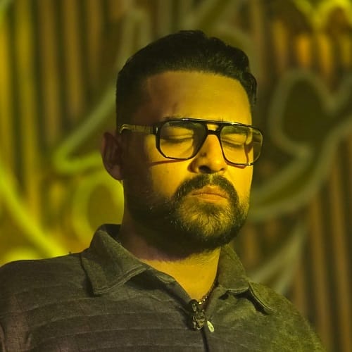 دانلود آهنگ روح الله کرمی سنگ مزار