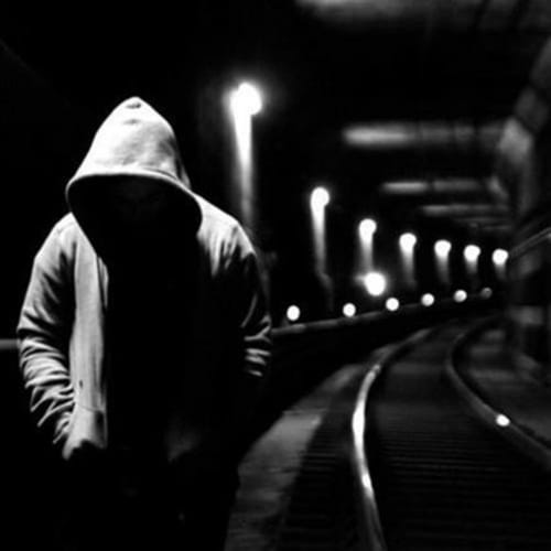 دانلود آهنگ تفنگ دست نقرم را فروختم برای دلبر قبای ترمه دوختم هوش مصنوعی - آلیس موزیک