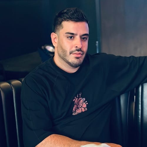 دانلود آهنگ محسن دولت بیا بیا دورت بگردم - آلیس موزیک دانلود آهنگ محسن دولت بیا بیا دورت بگردم - آلیس موزیک