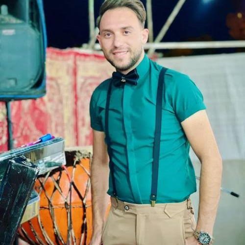 دانلود آهنگ مصطفی ابراهیمی اکس منی - آلیس موزیک