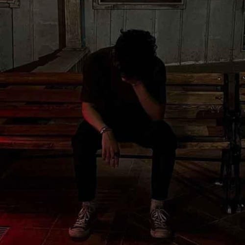 دانلود آهنگ ساربان آهسته تر من پای در چنگم ببین هوش مصنوعی - آلیس موزیک