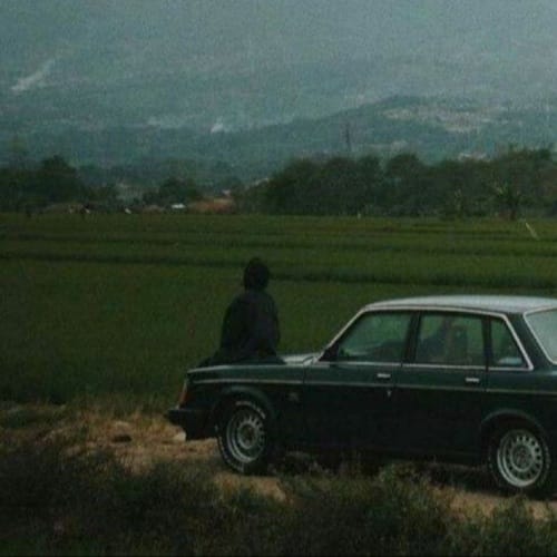 دانلود آهنگ مادرم ای مادر من ای فرشته آسمانی هوش مصنوعی - آلیس موزیک